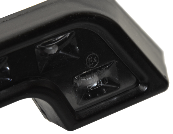 _L%20Mercedes%20E%206%20LED%20schwarz%20black%20RL%204.jpg